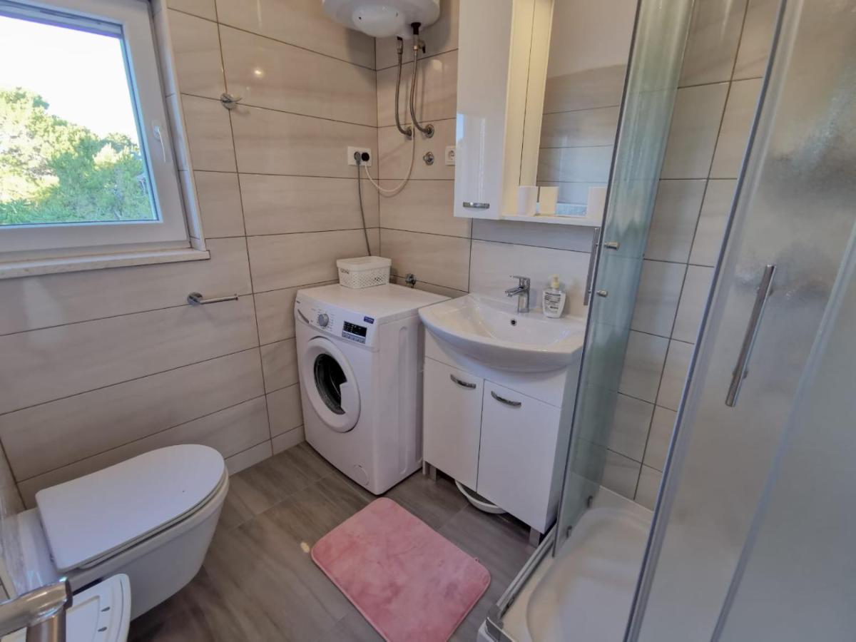 מולאט Apartmani Goga 2 מראה חיצוני תמונה