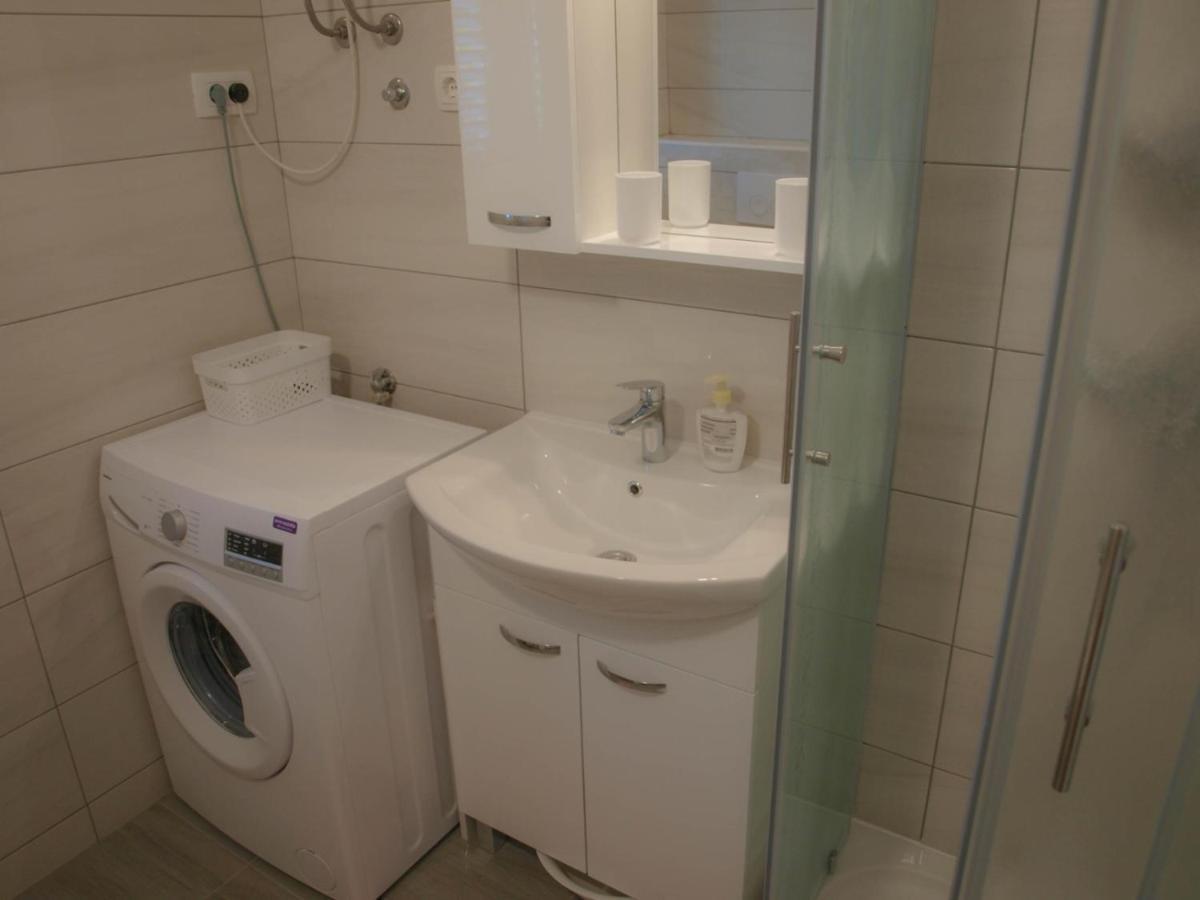 מולאט Apartmani Goga 2 מראה חיצוני תמונה