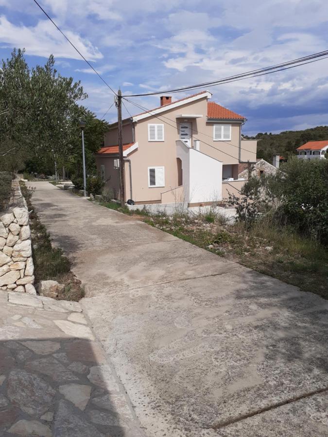 מולאט Apartmani Goga 2 מראה חיצוני תמונה
