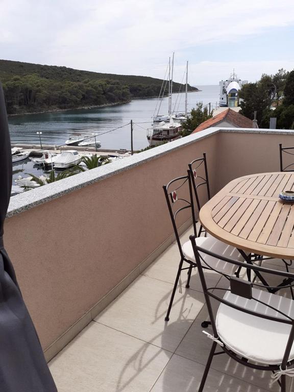 מולאט Apartmani Goga 2 מראה חיצוני תמונה